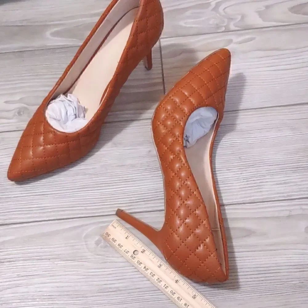 (85-4014) Coutgo Women's Pointed Toe High Heels Shoes Sz 8 - Picture 4 of 9
